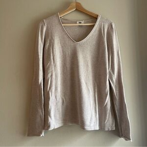 Women’s V-Neck Cream Knit Sweater